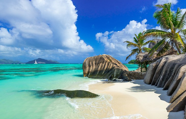 seychelles-in-pictures-most-beautiful-places-to-visit-anse-source-dargent-la-digue