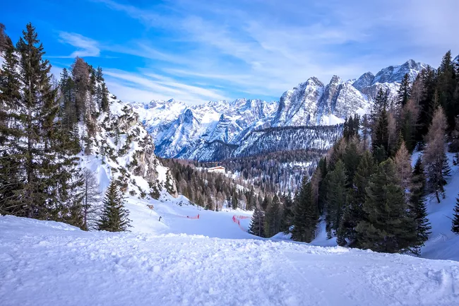 to-do-ski-dolomiti-superski-cortina-dampezzo-DOLOMITESTG0422-f50225dbf94e436299a11d88010349ae